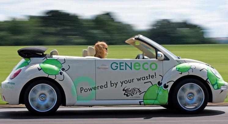 Carro verde usa dejetos humanos para se movimentar